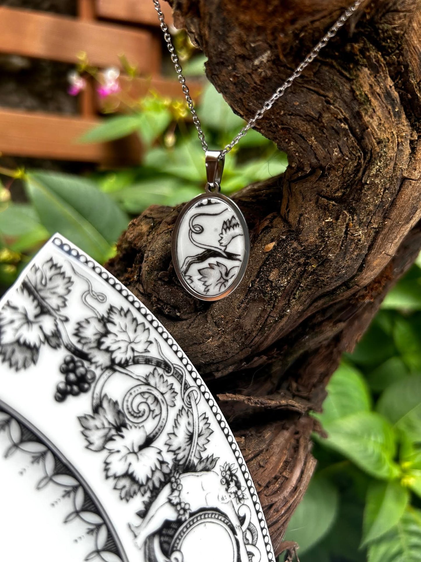 Collier en porcelaine